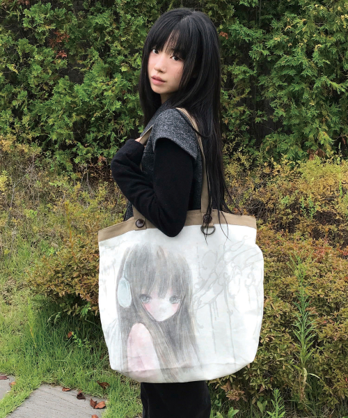 HUGYOURSKIN X Felurya reversible tote bag