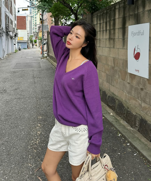 Wool Blend V-Neck Knit J1KT720C