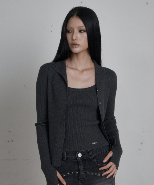 C HIGH NECK KNIT SLEEVELESS CARDIGAN SET_CHARCOAL
