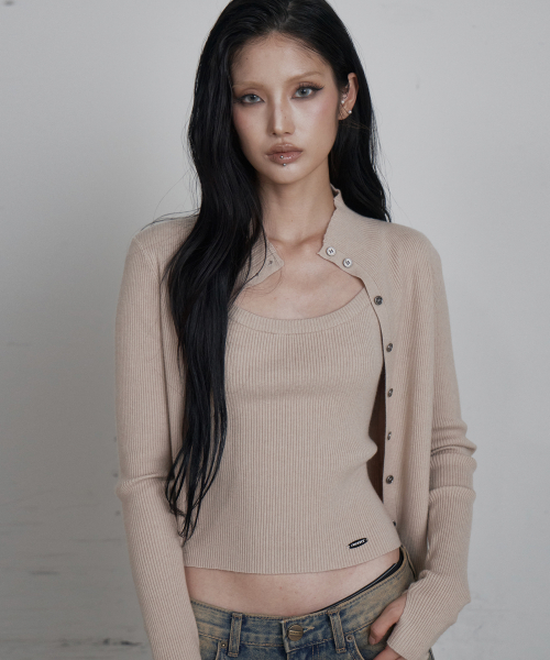 C HIGH NECK KNIT SLEEVELESS CARDIGAN SET_BEIGE