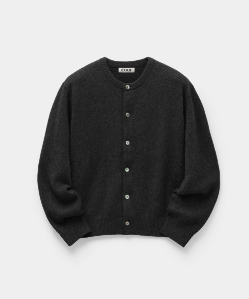 Raccoon Crop Round Cardigan (Black)