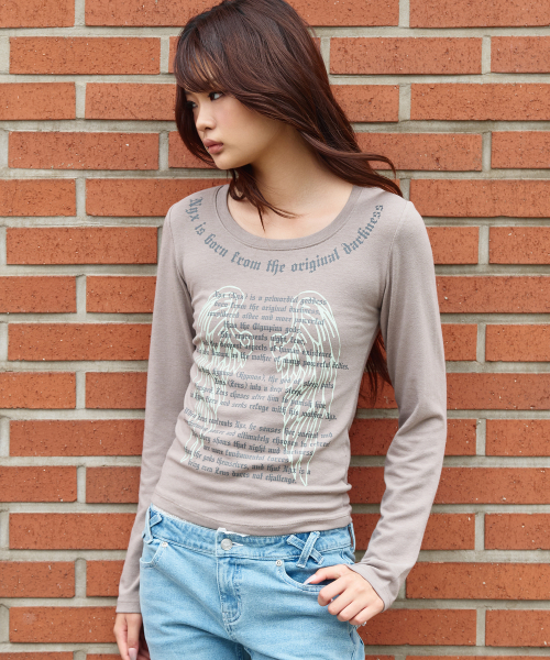 SCOOP NECK L/S SAND