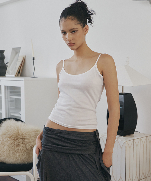 Miu Basic Sleeveless Top (White)