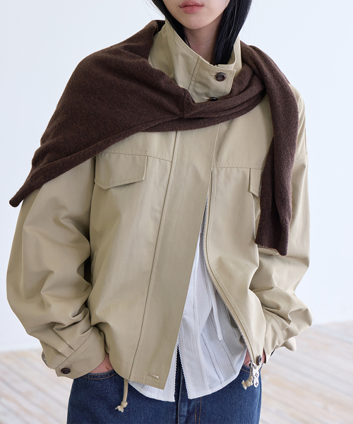 High-Neck Semi-Cropped Field Jacket, BEIGE