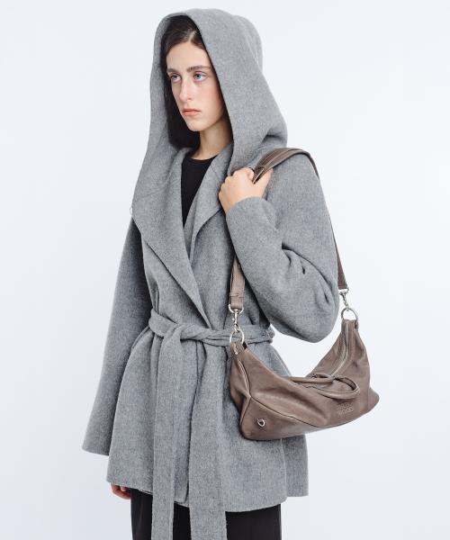 DUMPLING EW TOTE_taupe washed nappa