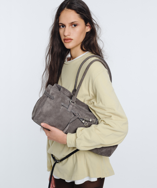 SOFT GRANDMA SHOULDER BAG_grey suede