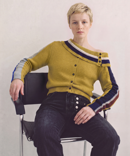 DRAPED SHAWL KNIT TOP (YELLOW)