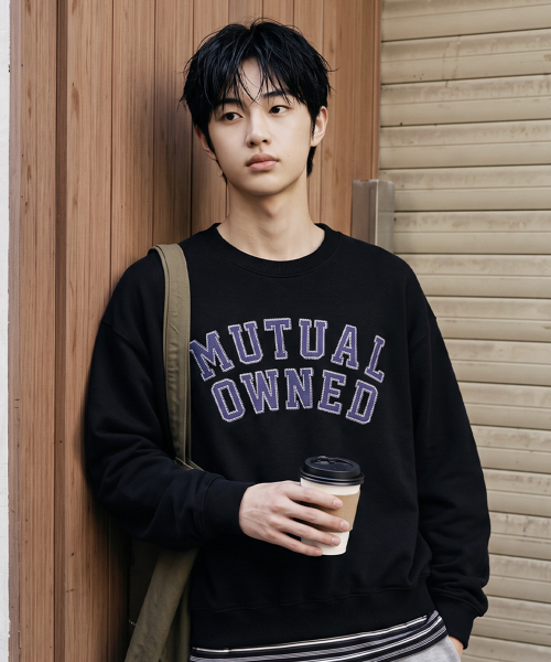 Owned Crop Sweat Shirts Black HSMT2717