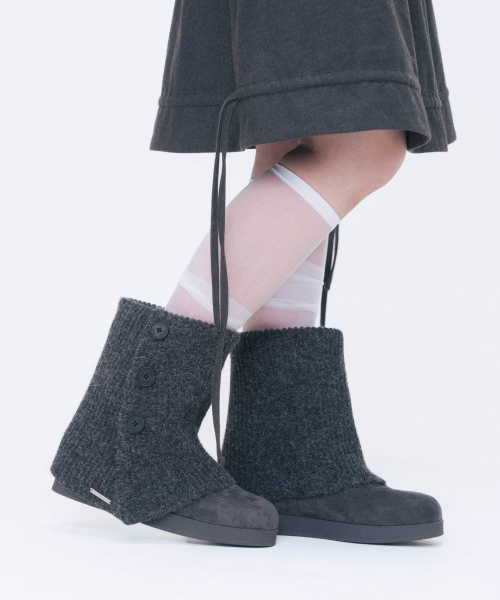 Button knit Warmer Boots CHARCOAL