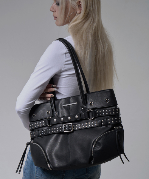 RECKLESS BELTED BAG (BLACK) F26ZE404