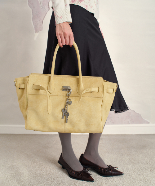 FAUX LEATHER B.B BAG, BUTTER