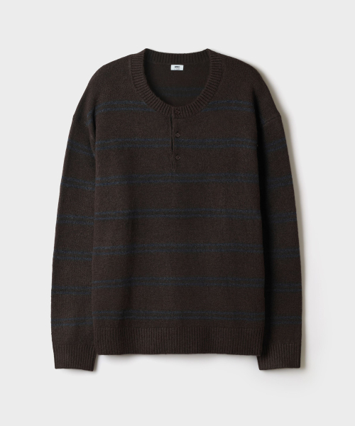 [SOFT YARN] Fuzzy Henley Neck Sweater_SPKWG4TC03
