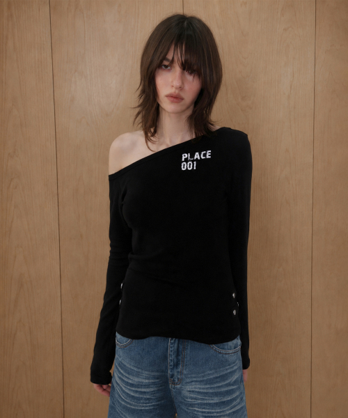 Napoleon Detail Graphic Print One-Shoulder Long-Sleeve T-Shirt_2 Colors