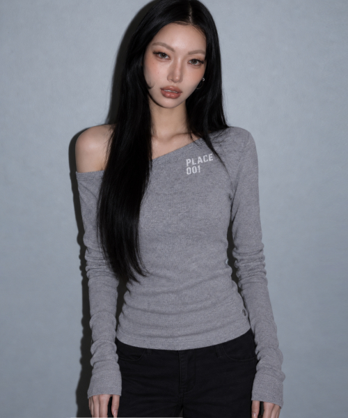 Napoleon Detail Graphic Print One-Shoulder Long-Sleeve T-Shirt_2 Colors