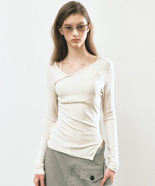 SIDE SLIT BUTTON RIBBED TOP_LIGHT BEIGE