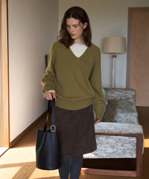 Wholegarment V-Neck Knit Top[LMBFAUKN2100]-Olive