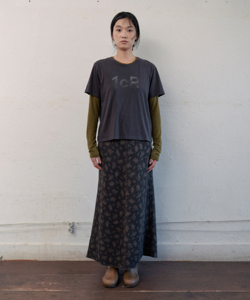 new saru flower skirt (black)