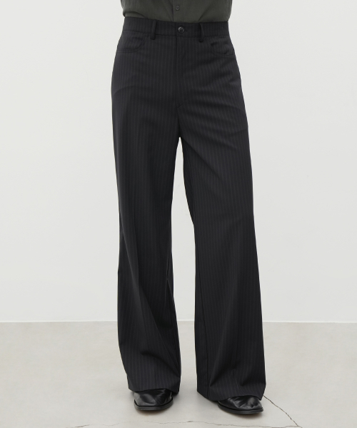 Stripe Flare Slacks Black