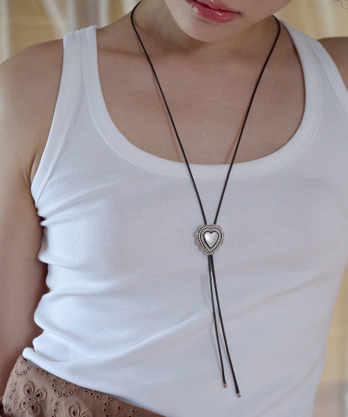ethnic heart string necklace