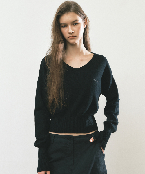 V NECK RIB KNIT TOP_BLACK
