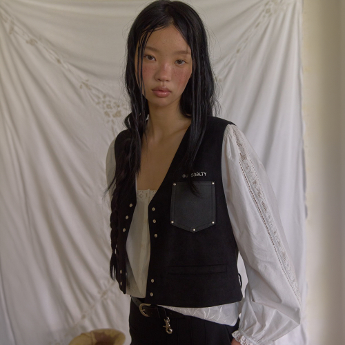 Suede love vest / Black