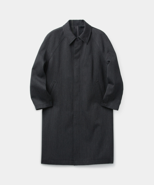 Round-Shoulder Leather-Trim Balmacaan Coat (Charcoal)