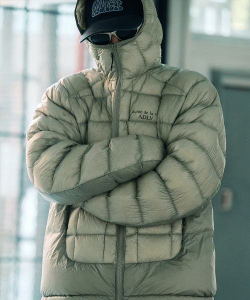 LIGHTWEIGHT DUCK DOWN JACKET