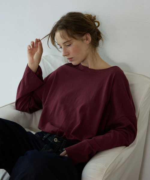 Boat Neck Loose Tee Wine