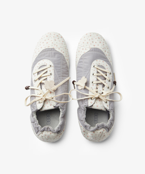 AEAE FLOWER TRAINER [LIGHT GREY]