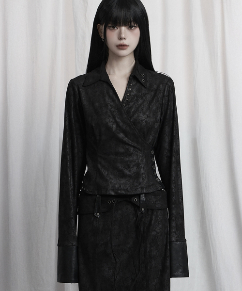 Drape Suede Shirring Blouse (Black)