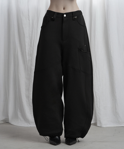 Panel Pocket Wide Training Pants (Black)