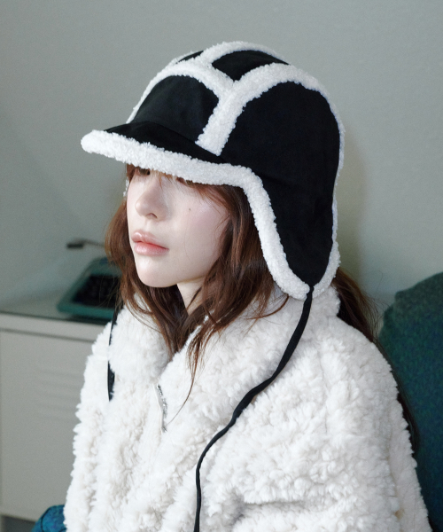 Teddy Outline Trooper Hat (Black)
