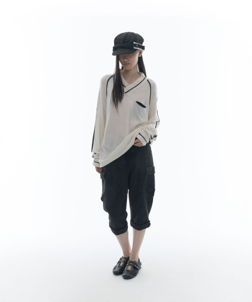 Varsity V-Neck Knit Top / Ivory
