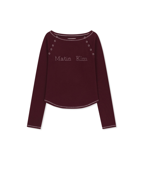 LOGO APPLIQUE BUTTON DETAIL RAGLAN TOP IN WINE