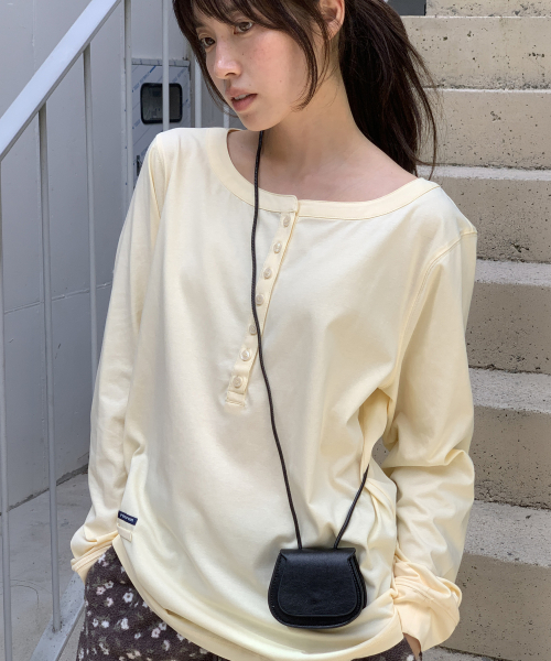 HENLEY NECK OVER FIT LONG SLEEVE BUTTER