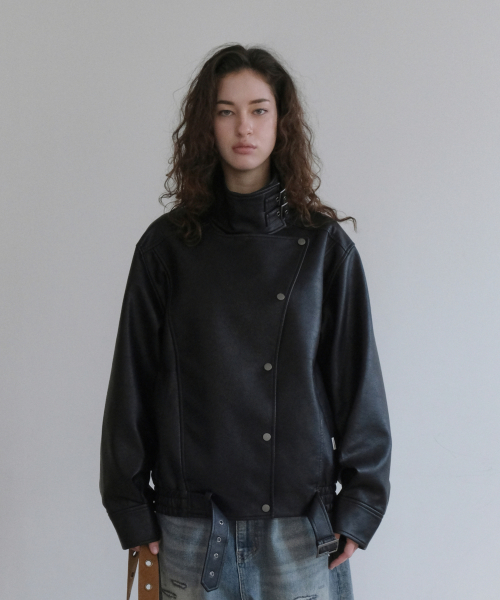 BELTED OVERSIZED LEATHER JUMPER [BLACK]