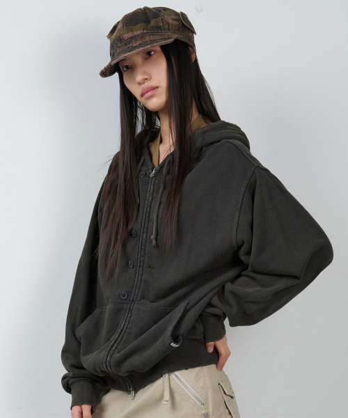BUTTON WASHED HOODIE ZIP-UP CHARCOAL