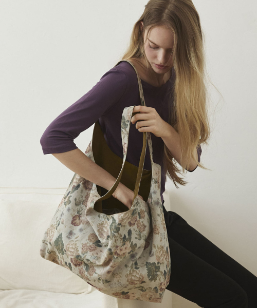 Two-Way Flower Reversible Shoulder Bag_Ivory