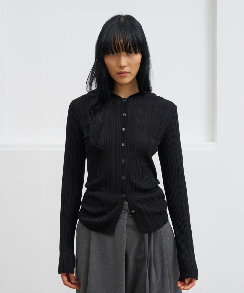 KNIT BUTTON HOODIE CARDIGAN IN BLACK