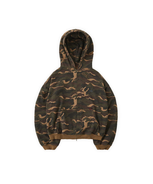 Tuewid Cropped-Length Waffle Hoodie Zip-Up in Camouflage