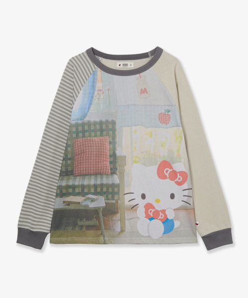 HELLO KITTY HOUSE GRAPHIC RAGLAN TEE [BEIGE]