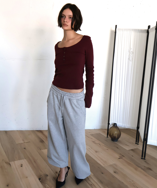 COTTON HENLEY LONG SLEEVE T (WINE)