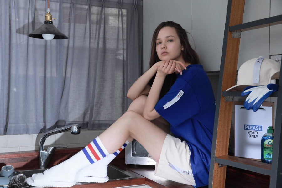 스텝온리(STAFFONLY) CLOSED (BLUE)