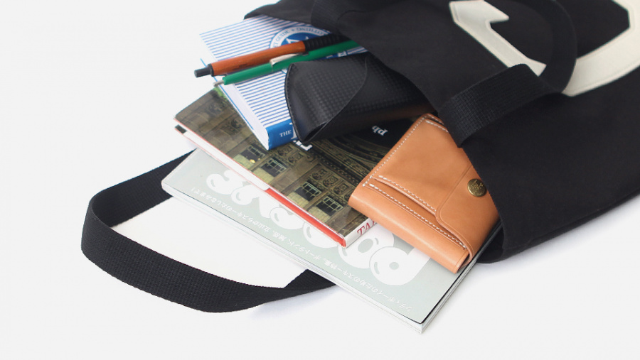 커버낫(COVERNAT) C LOGO ECO BAG BLACK