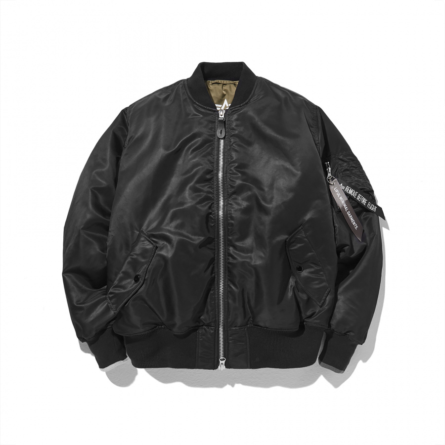 라이풀(LIFUL) ALPHA X LIFUL MA-1 PARKA black