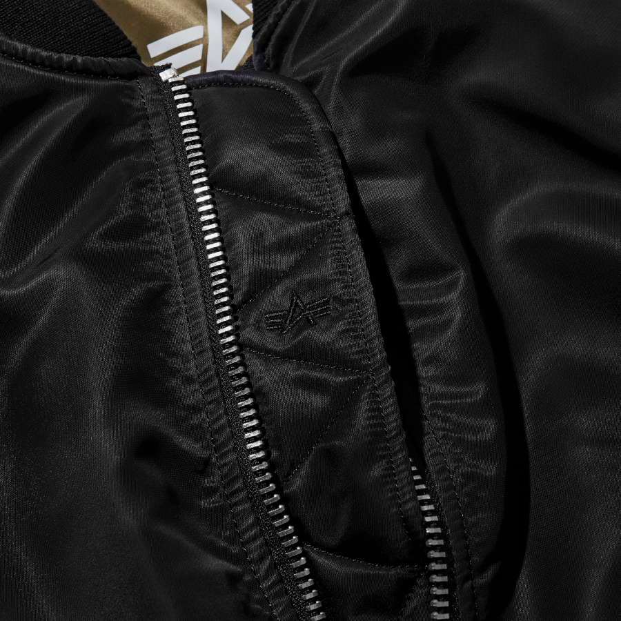 라이풀(LIFUL) ALPHA X LIFUL MA-1 PARKA black