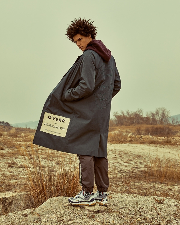 오베르(OVERR) 18SS SIDE POSTCARD KHAKI COAT