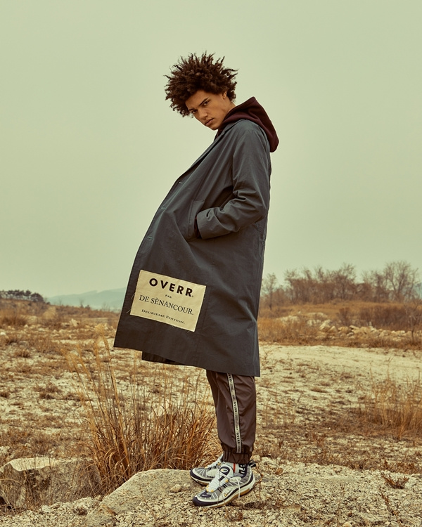 오베르(OVERR) 18SS SIDE POSTCARD KHAKI COAT