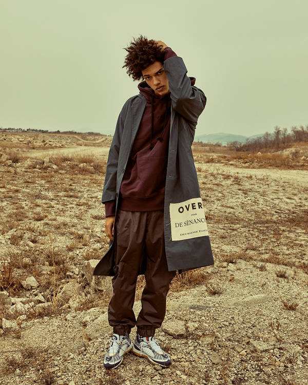 오베르(OVERR) 18SS SIDE POSTCARD KHAKI COAT