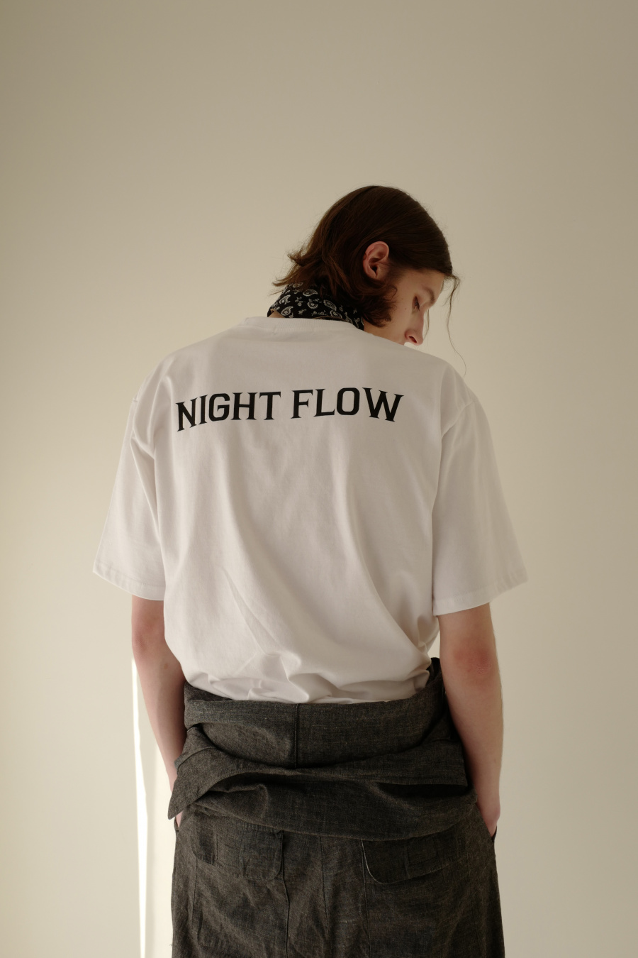 나이트플로우(NIGHT FLOW) NIGHTFLOW Back Logo T-shirts (2colors) - 43,200원 | 무신사 스토어